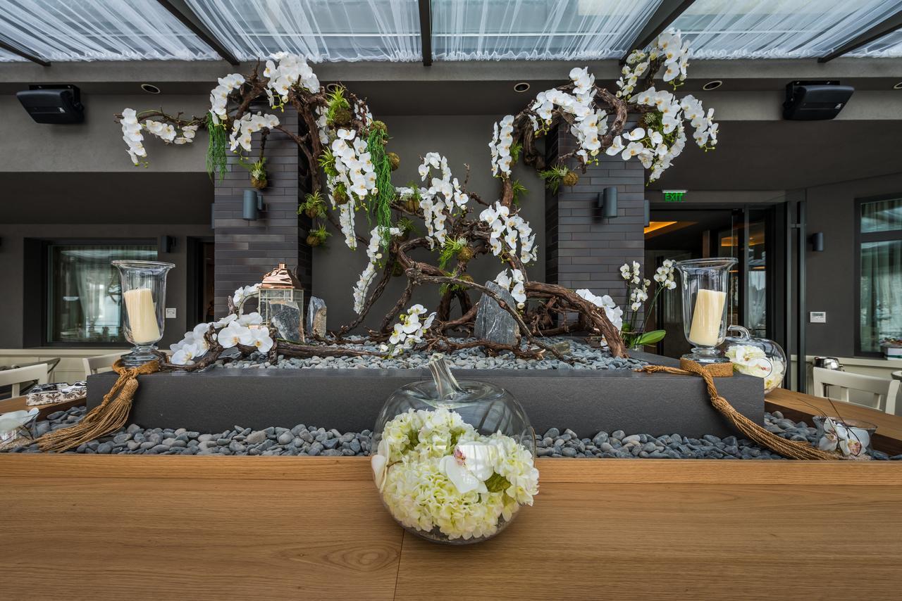 Seasons Design - Free Parking Hotel